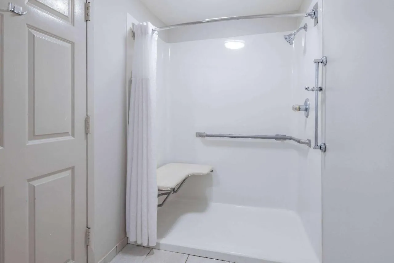 Days Inn & Suites By Wyndham Savannah Midtown Estados Unidos